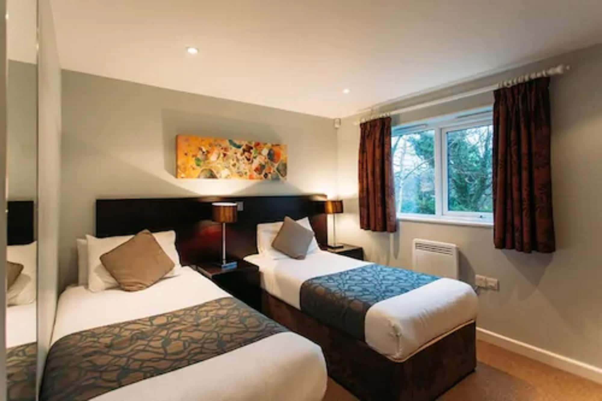 The Cornwall Hotel Spa & Lodges セント・オーステル エクステリア 写真